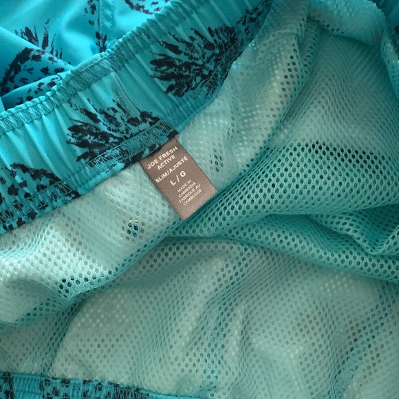 BNWT Joe fresh men’s swim shorts - Picture 3 of 3